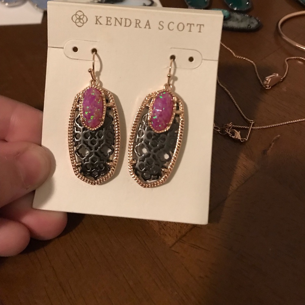 Kendra Scott Emmys